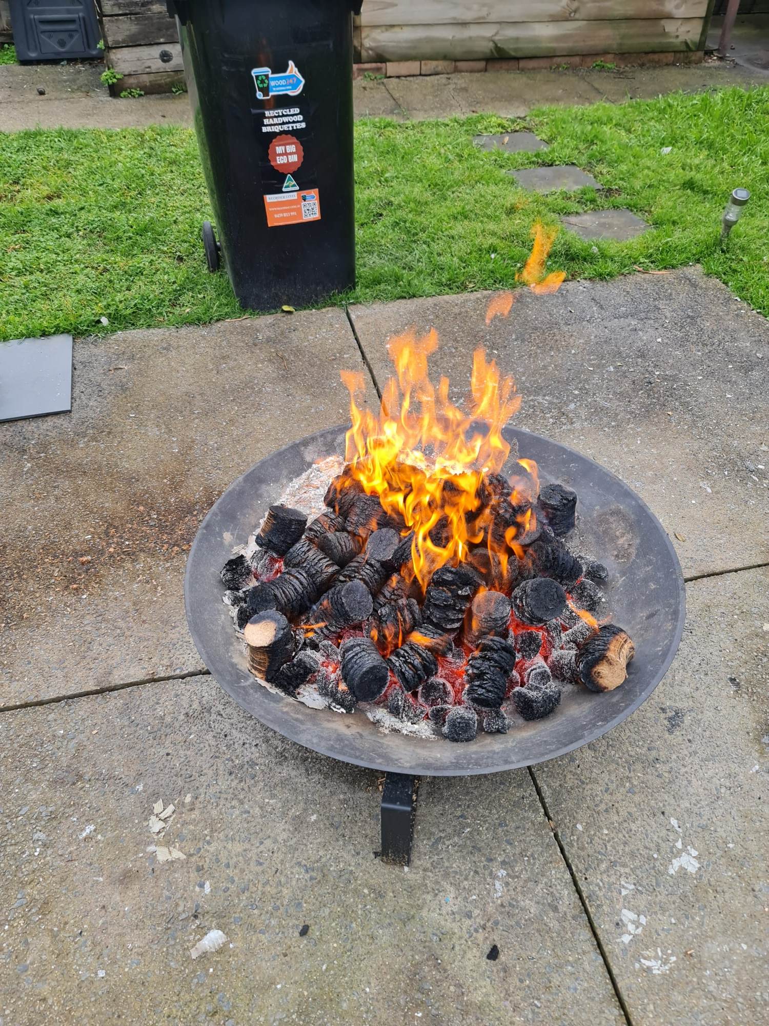 Briquette fire best sale